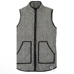 E2 Clothing Boutique Women’s Cotton Herringbone Zip Front Quilted Puffer Vest